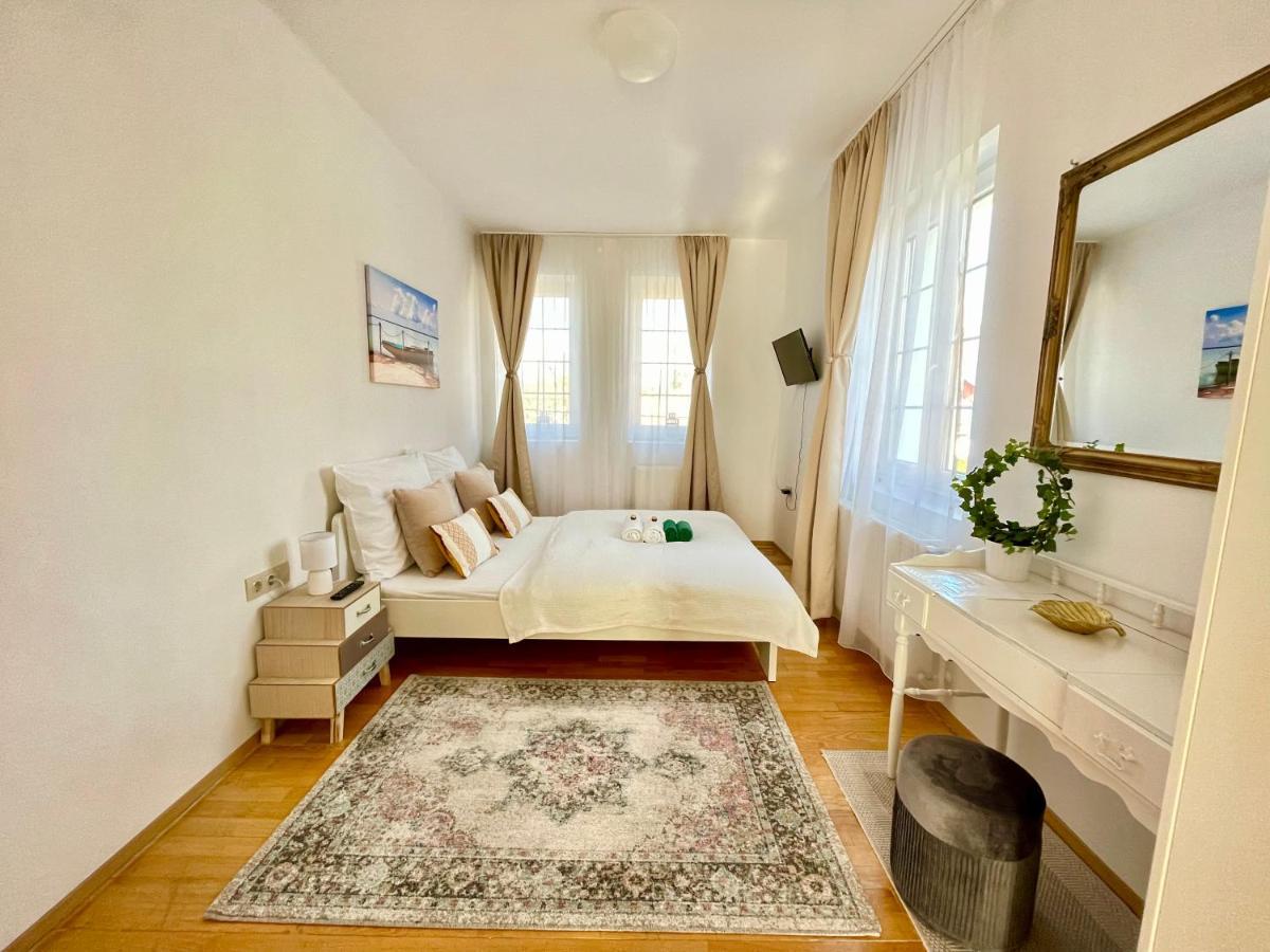 Libás Apartman Keszthely Exterior foto